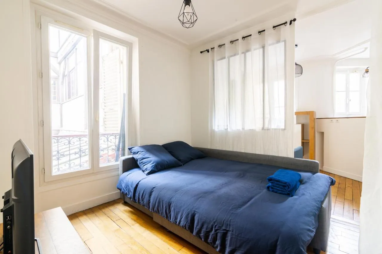 Studio Republique Jemmapes Free Netflix Apartment Paris